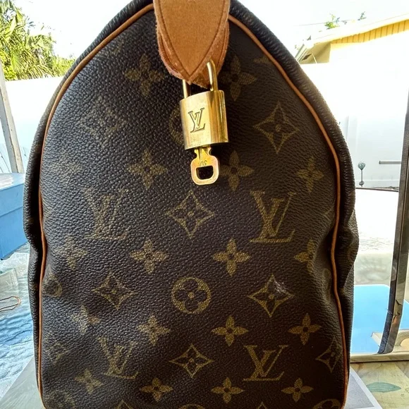 Louis Vuitton Speedy 35 SP0924 - Picture 3 of 15
